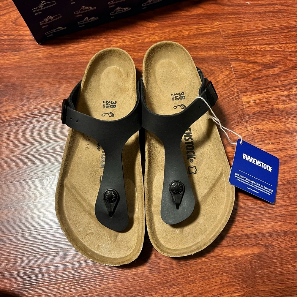 Birkenstock Gizeh size 7